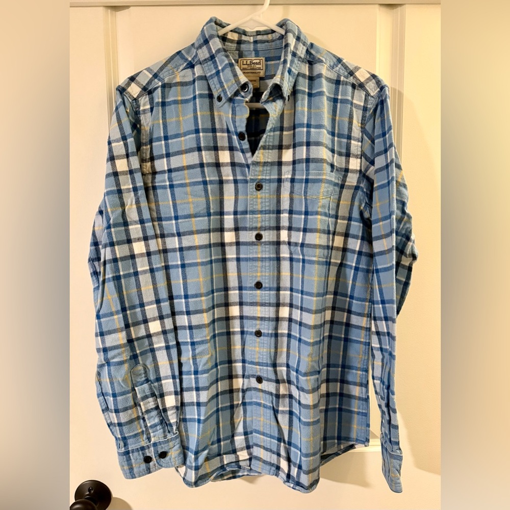 L.L. Bean Blue and Yellow Plaid Flannel Men's Shirt - Size Small